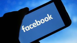Facebook prestane overovať fakty, podľa jeho slov cenzurovať