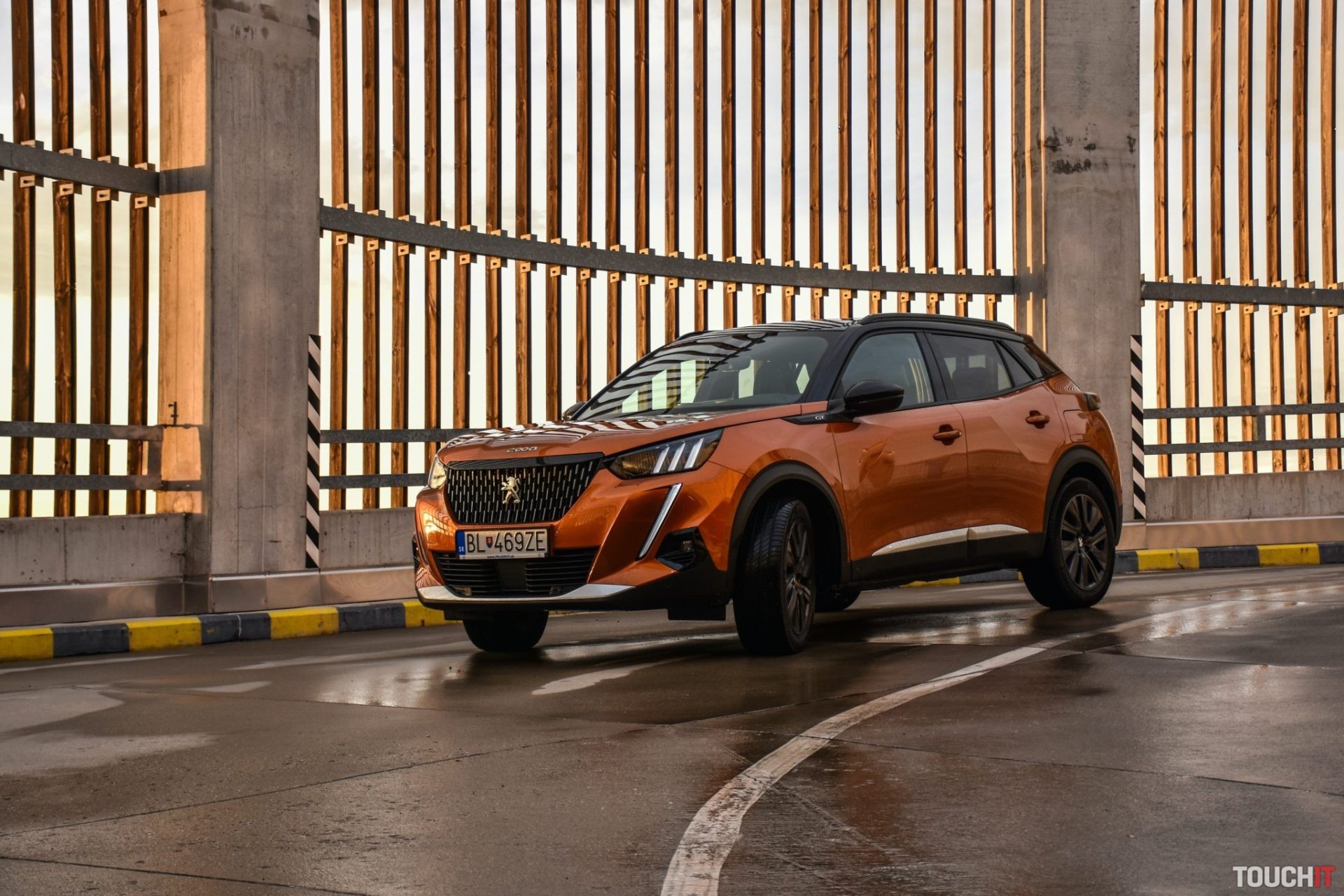 Peugeot 2008 GT 1.2 PureTech: Levíča do (mimo)mestskej džungle