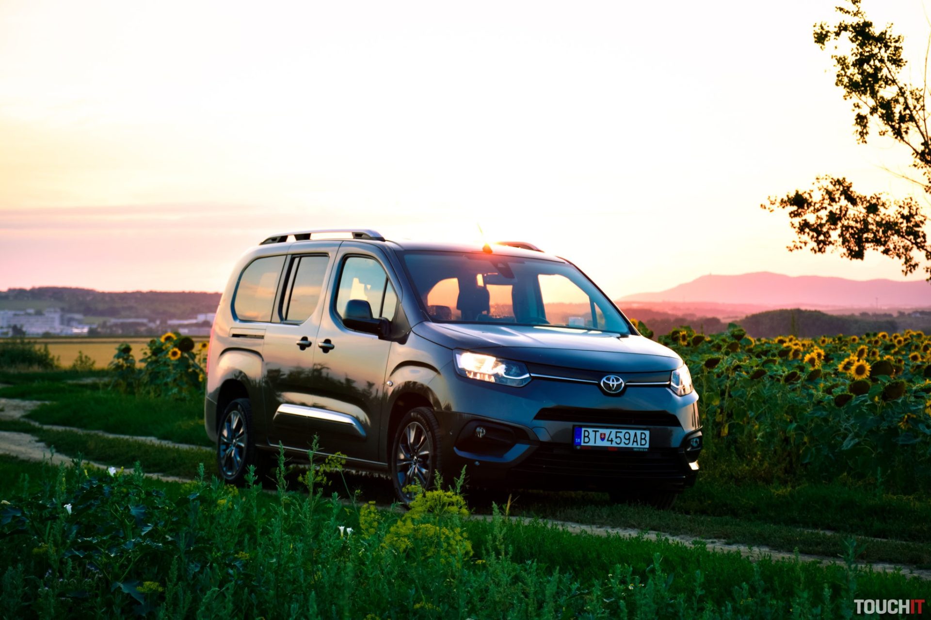 Toyota Proace City Verso Long 1.5 D-4D (Family): Služobníček