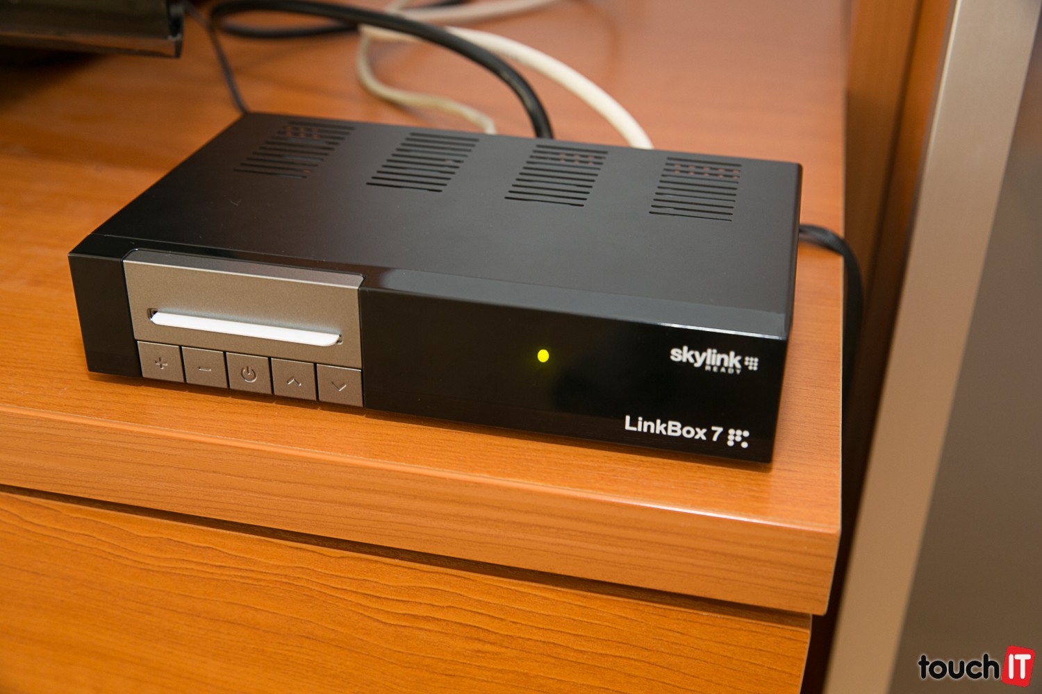 LinkBox 7: satelitný prijímač s jednoduchou inštaláciou a pokročilými funkciami
