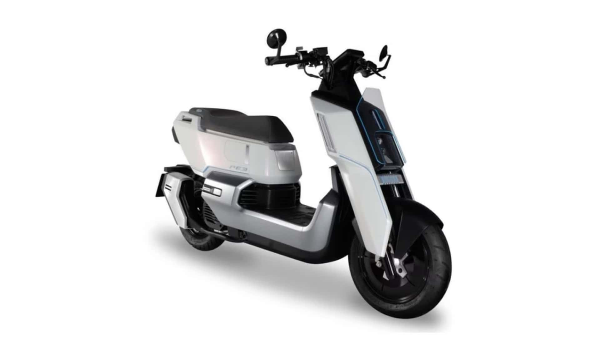 SYM PE 3: Hybridný e-skúter so spaľovacím generátorom, ktorý ponúkne obrovský dojazd