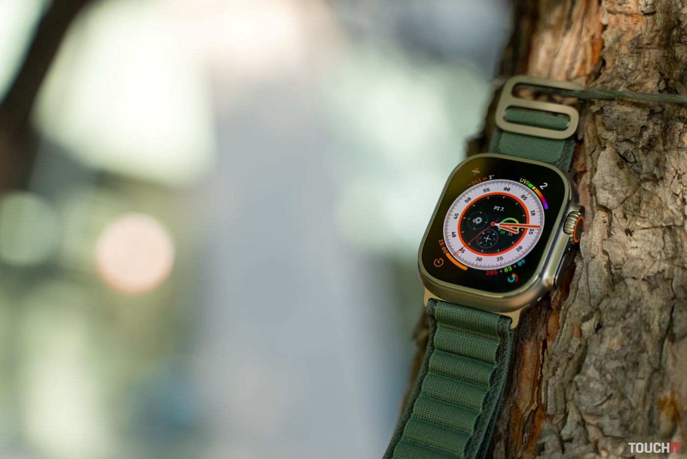 Apple Watch Ultra potvrdili špičkovú odolnosť, prežili mesiace na dne jazera