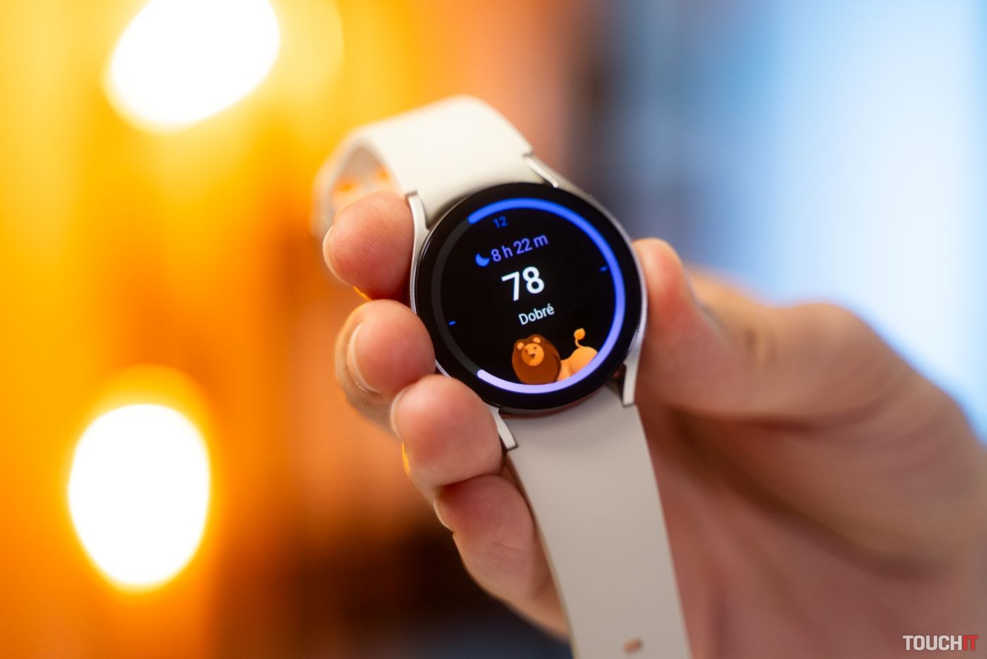 Samsung Galaxy Watch už upozorňujú na spánkové apnoe aj v Európe (DOPLNENÉ)