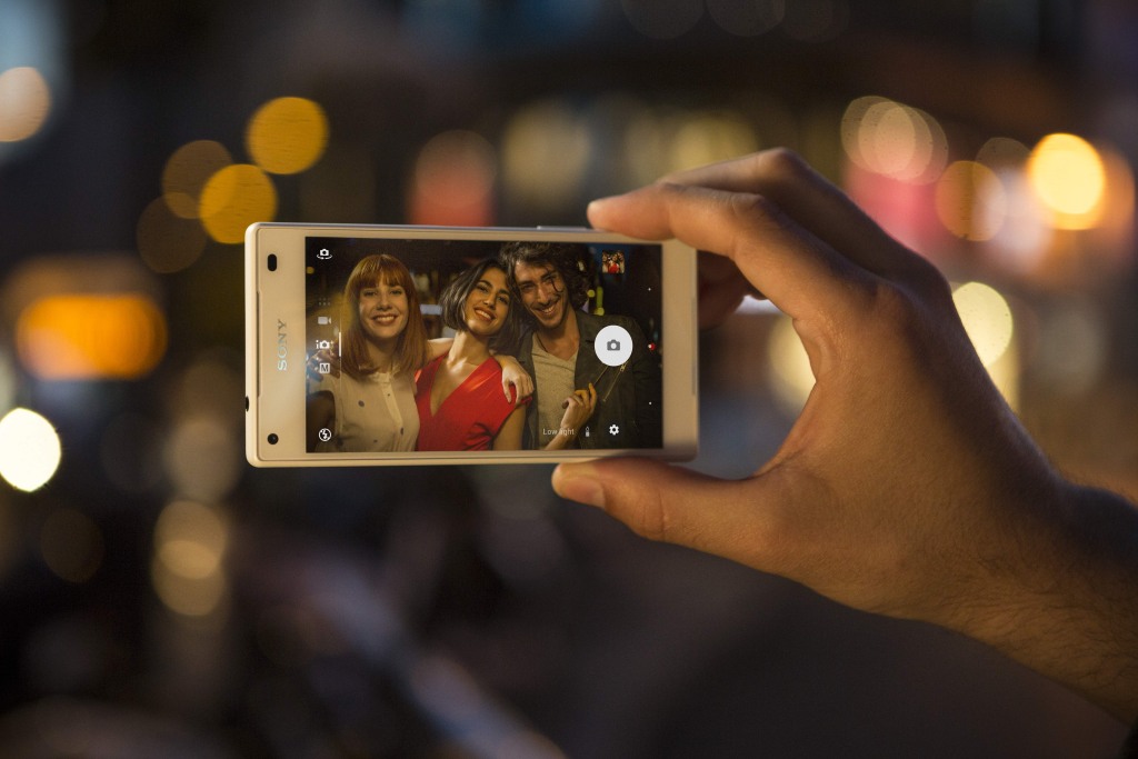 Najlepšie fotomobily za rok 2015: Samsung a Sony