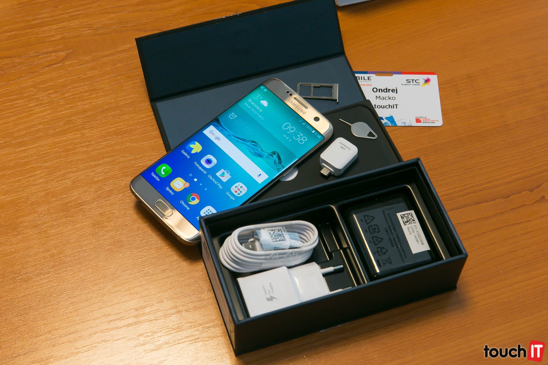 TOP 5 výrobcov smartfónov. Samsung lídrom, HTC, Sony, LG a Lenovo absentujú
