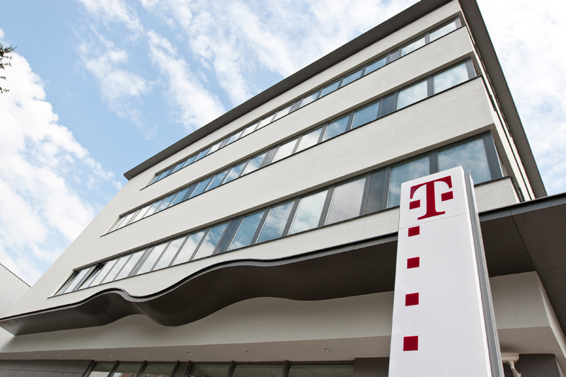 Rebríček najpredávanejších telefónov a tabletov v Telekome za február