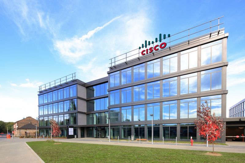 Cisco musí žehliť problémy po hacknutí NSA