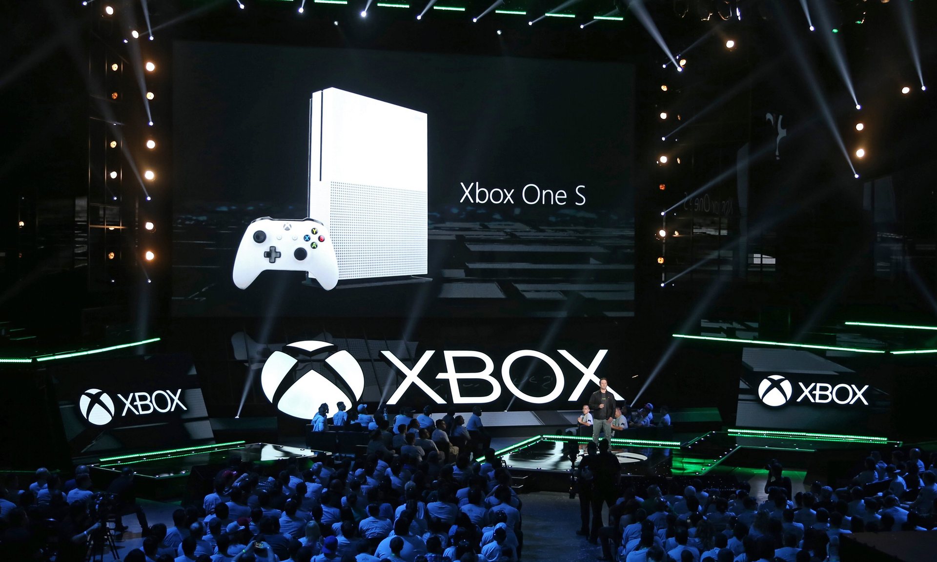 Microsoft mení herný priemysel. Svoje nové hry okamžite zaradí do požičovne