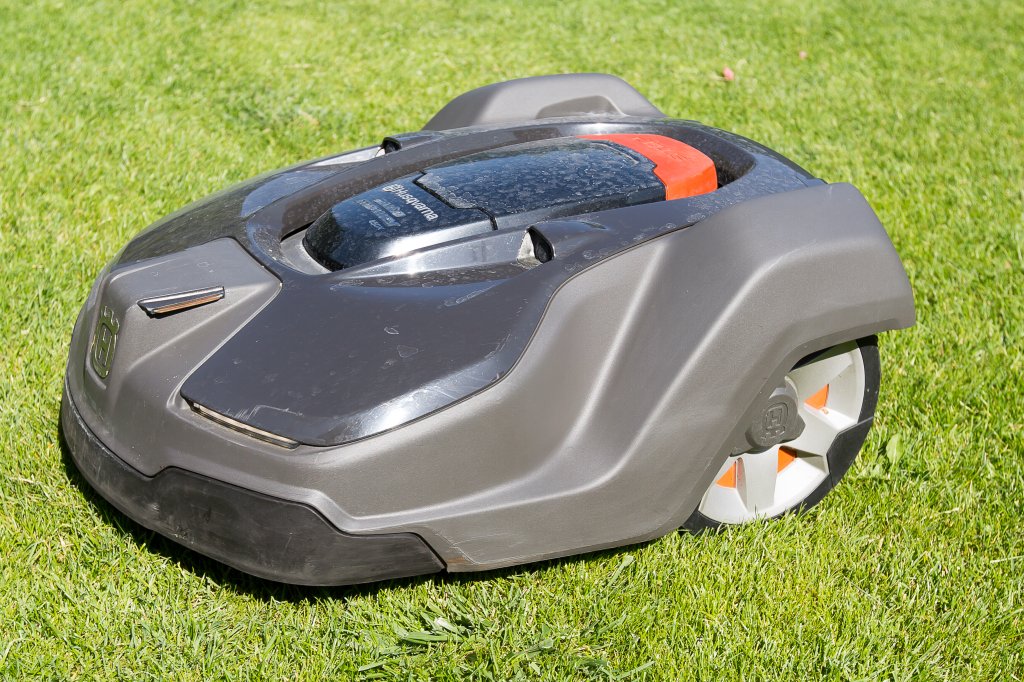 VIDEO TOUCHIT: Robotická kosačka Husqvarna Automower 450X
