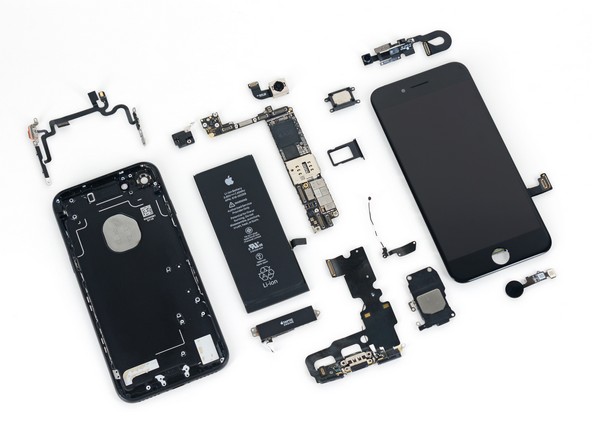 Z čoho sa skladá iPhone 7?