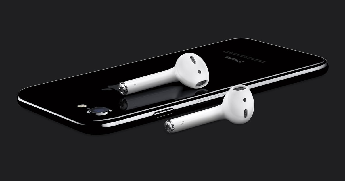 Apple AirPods dominujú trhu bezdrôtových slúchadiel