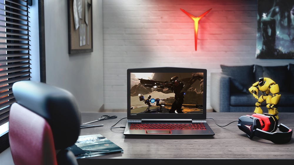 VIDEO TOUCHIT: Herné notebooky Lenovo Legion na CES 2017