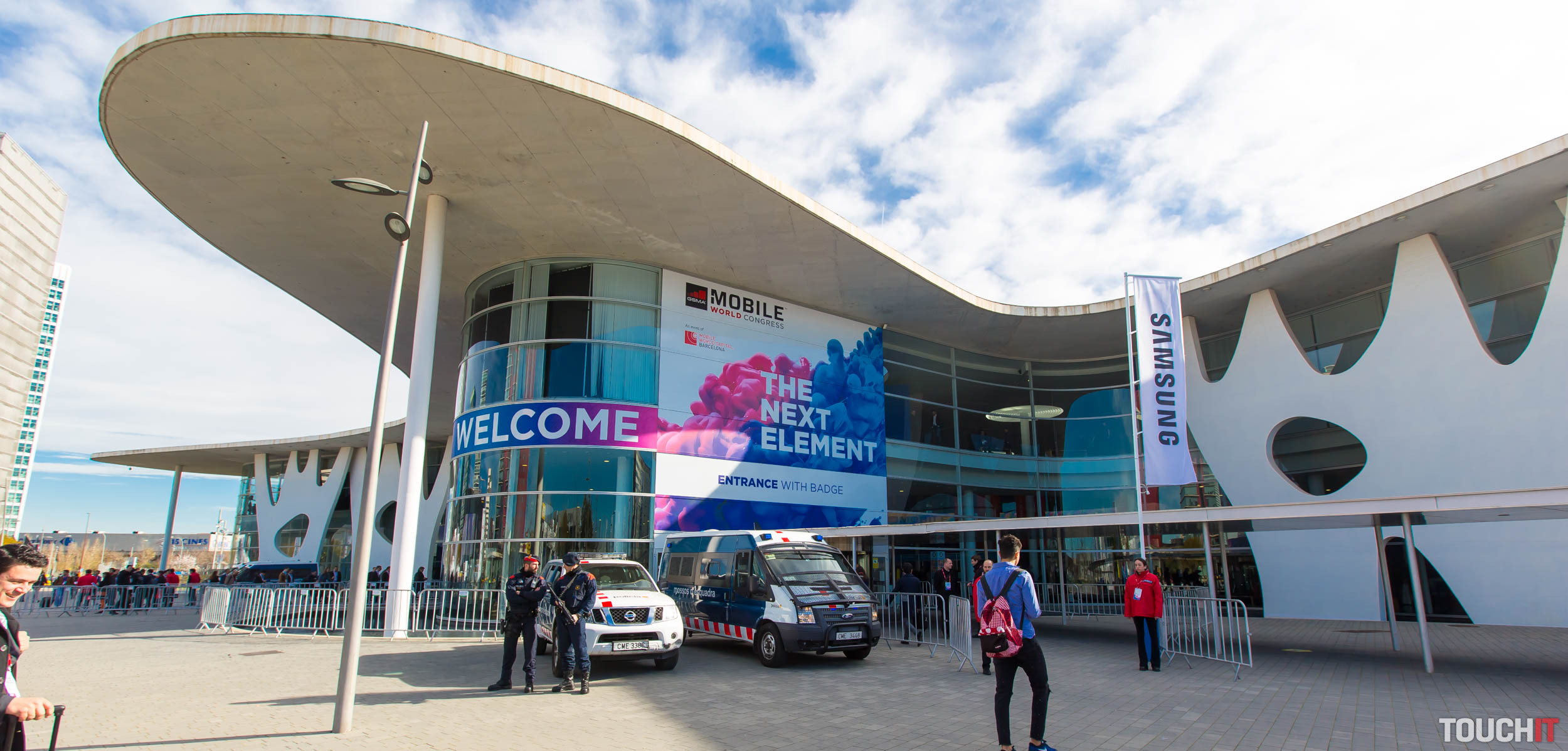 VIDEO TOUCHIT: Výstava MWC 2017 z vtáčieho pohľadu