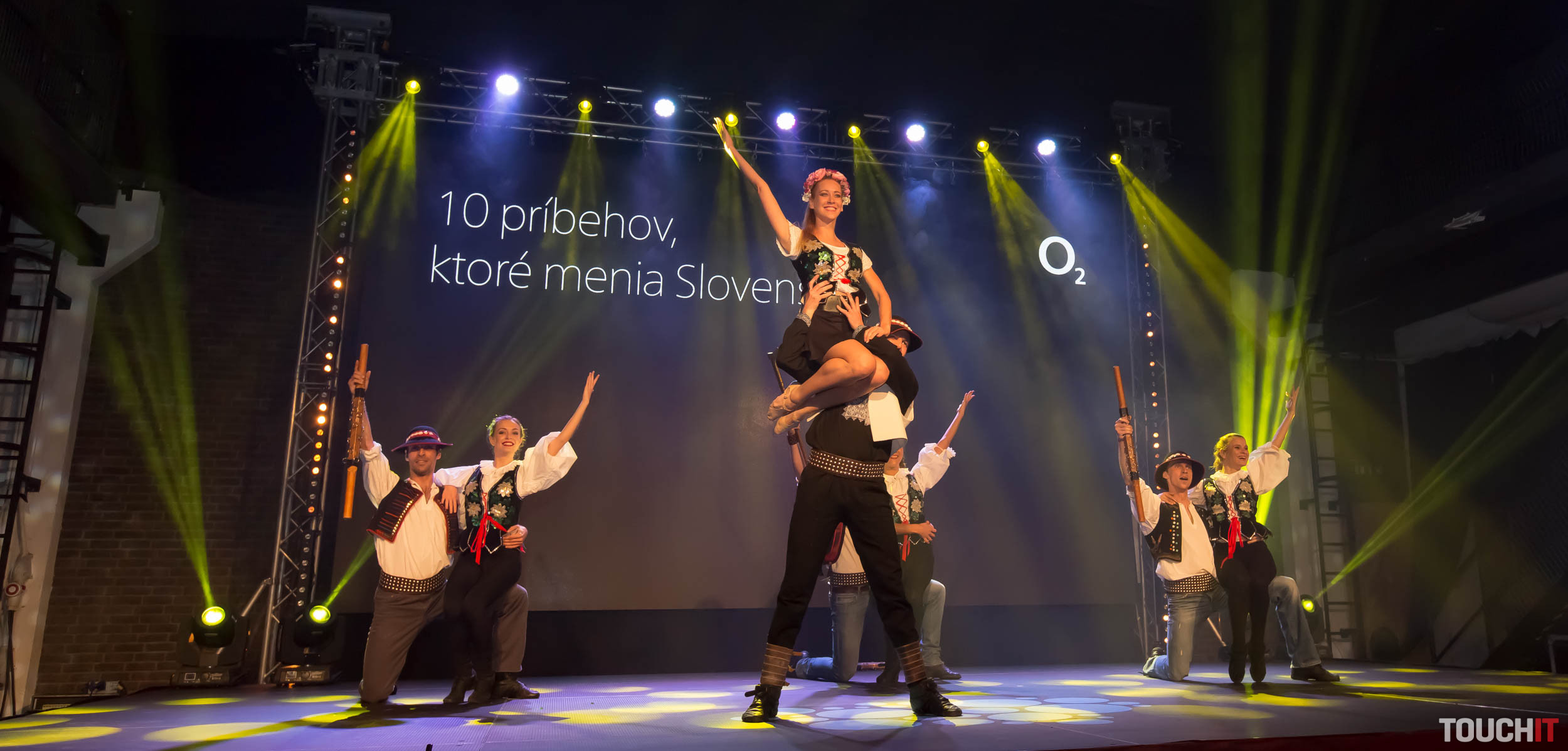O2 má už 10 rokov. A oslávili to naozaj poriadne s 10 príbehmi, ktoré menia Slovensko