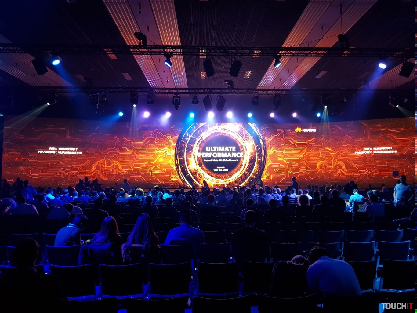 Minúta po minúte: Huawei predstavuje nové smartfóny Huawei Mate 10
