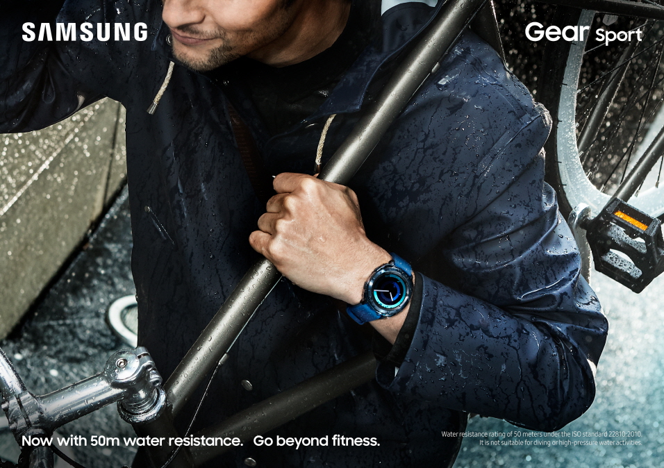 Inteligentné hodinky Samsung Gear Sport a nové slúchadlá Gear Icon X (2018) sa začínajú predávať na Slovensku. Poznáme ceny