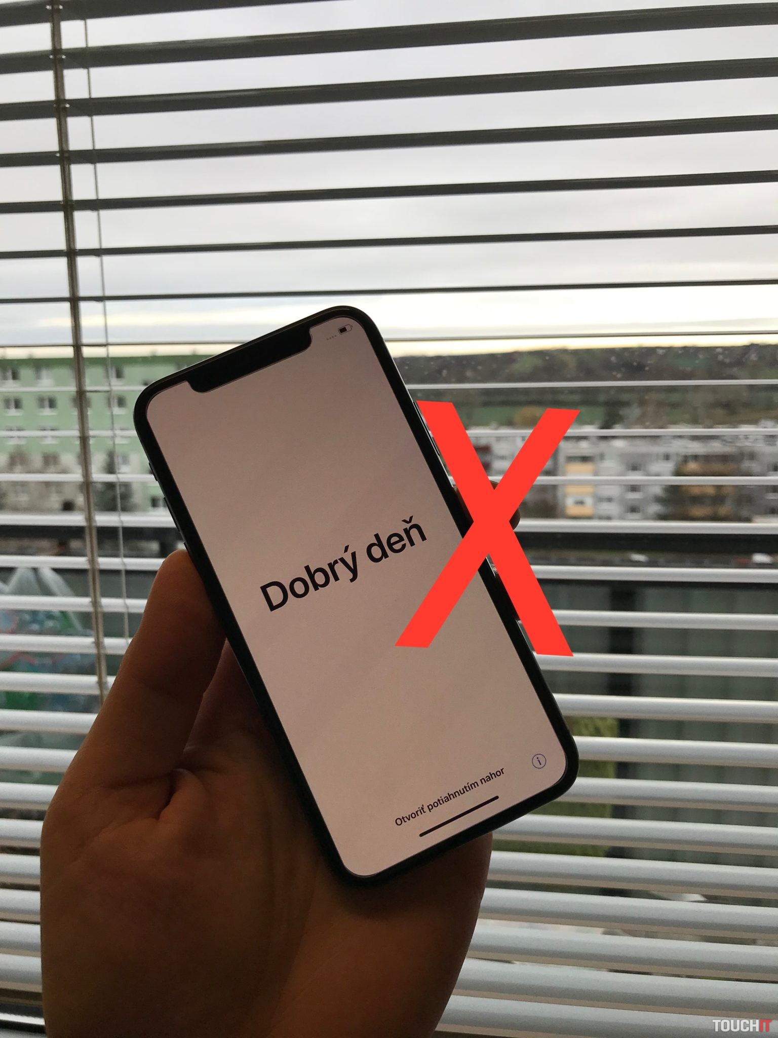 iPhone X: Mesiac s hendikepovaným revolucionárom