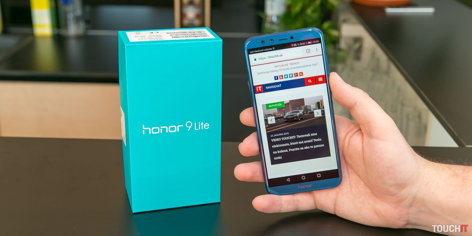 VIDEO TOUCHIT: Honor 9 Lite so štyrmi fotoaparátmi sa začal predávať na Slovensku. Prevalcuje konkurenciu?