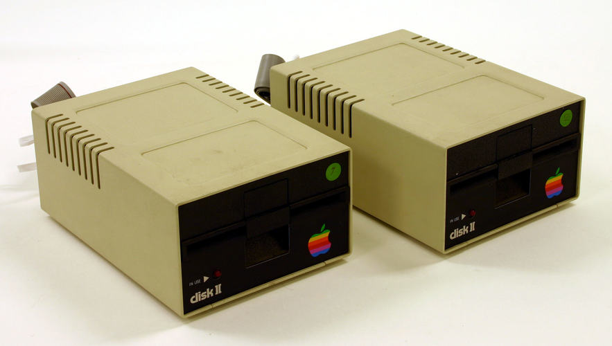 Apple 1. júna 1978 predstavil produkt, na ktorom brutálne zarobil