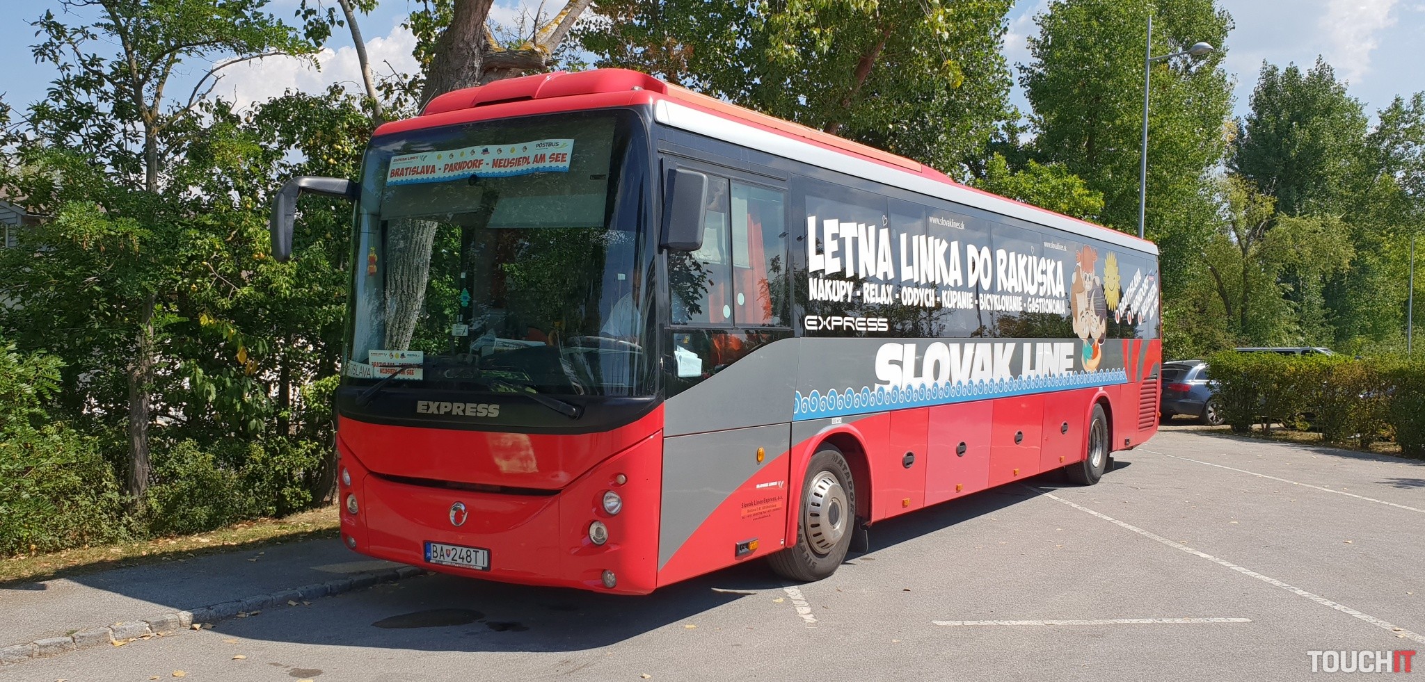 Vyskúšali sme letnú autobusovú linku: Bratislava – Neusiedler See