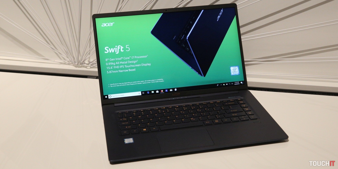 Acer prezradil, kedy začne predávať najľahší 15,6-palcový notebook na svete. Poznáme aj cenu