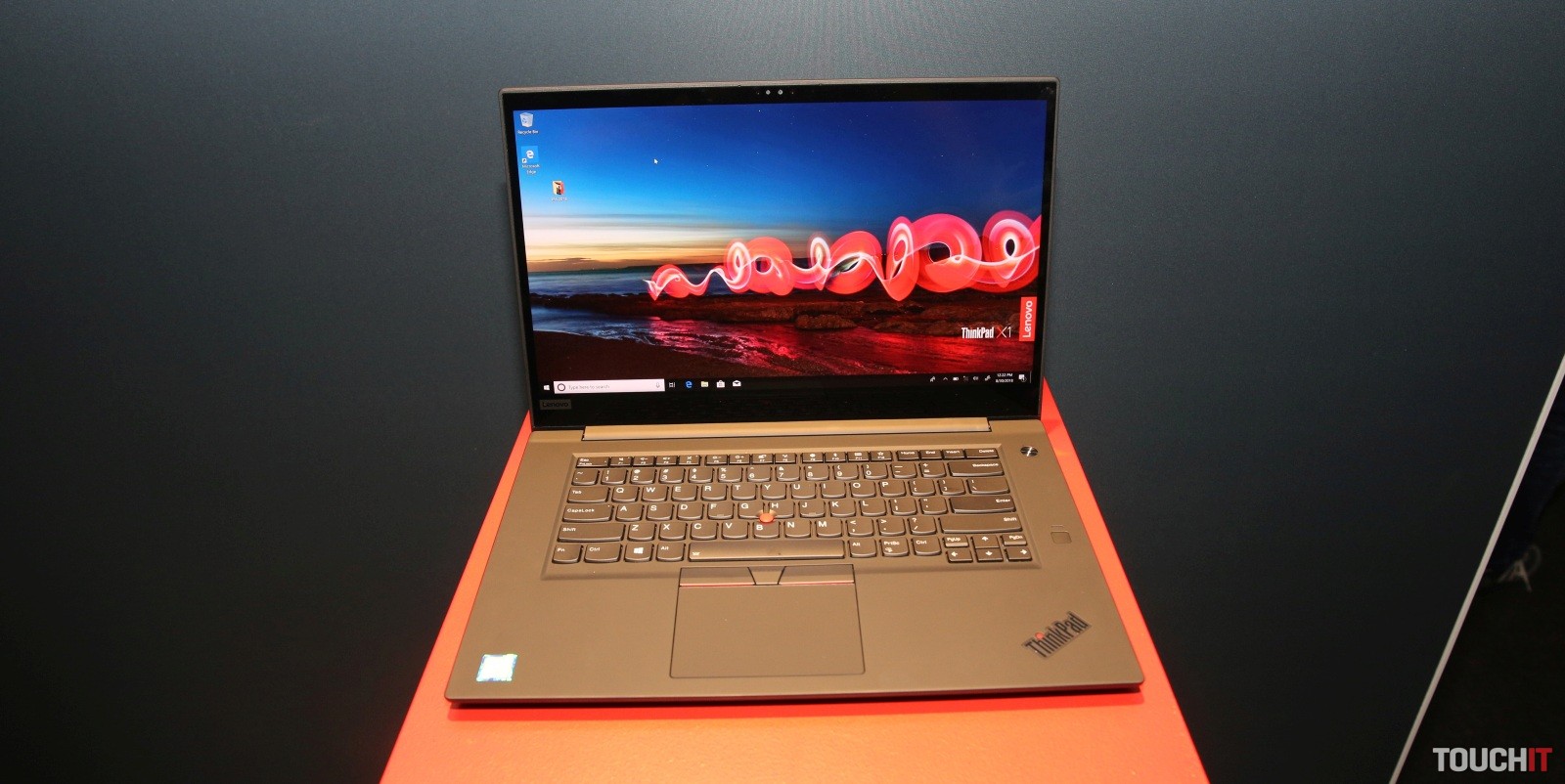 Lenovo ThinkPad X1 Extreme sľubuje extrémnu odolnosť aj špičkové technológie