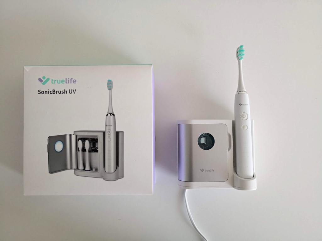 Recenzia Truelife SonicBrush UV: Sonická zubná kefka pre celú rodinu