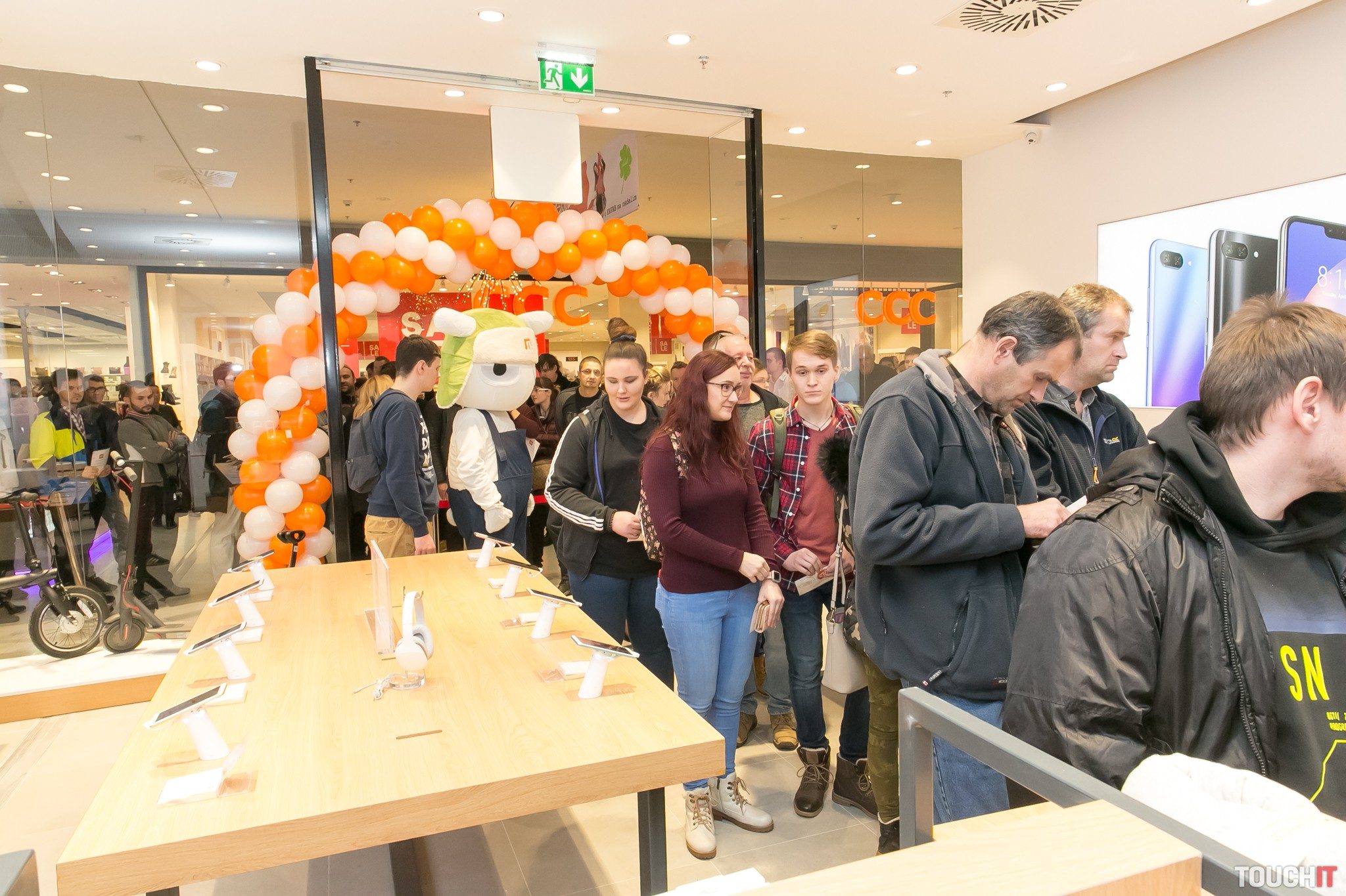 Xiaomi otvorilo svoju najväčšiu predajňu na Slovensku (DOPLNENÉ)
