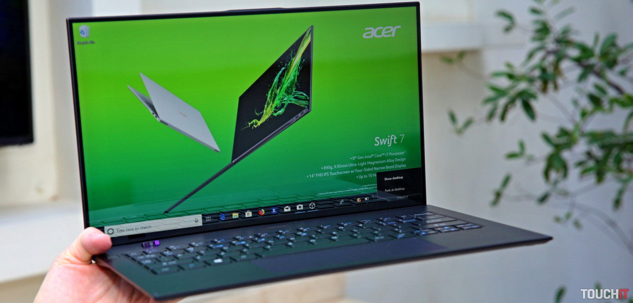 Acer Swift 7 je 14-palcový notebook s hmotnosťou iba 890 gramov (video)