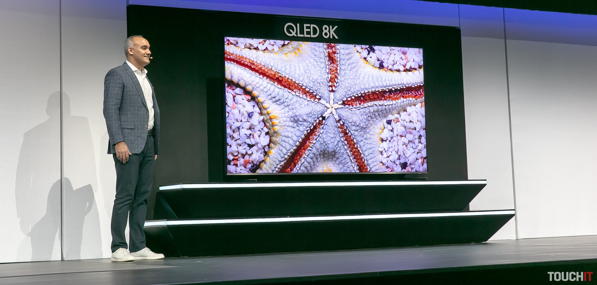 Samsung predstavil televízory QLED 8K pre rok 2019. V čom sú lepšie ako doterajšie modely? (Video)