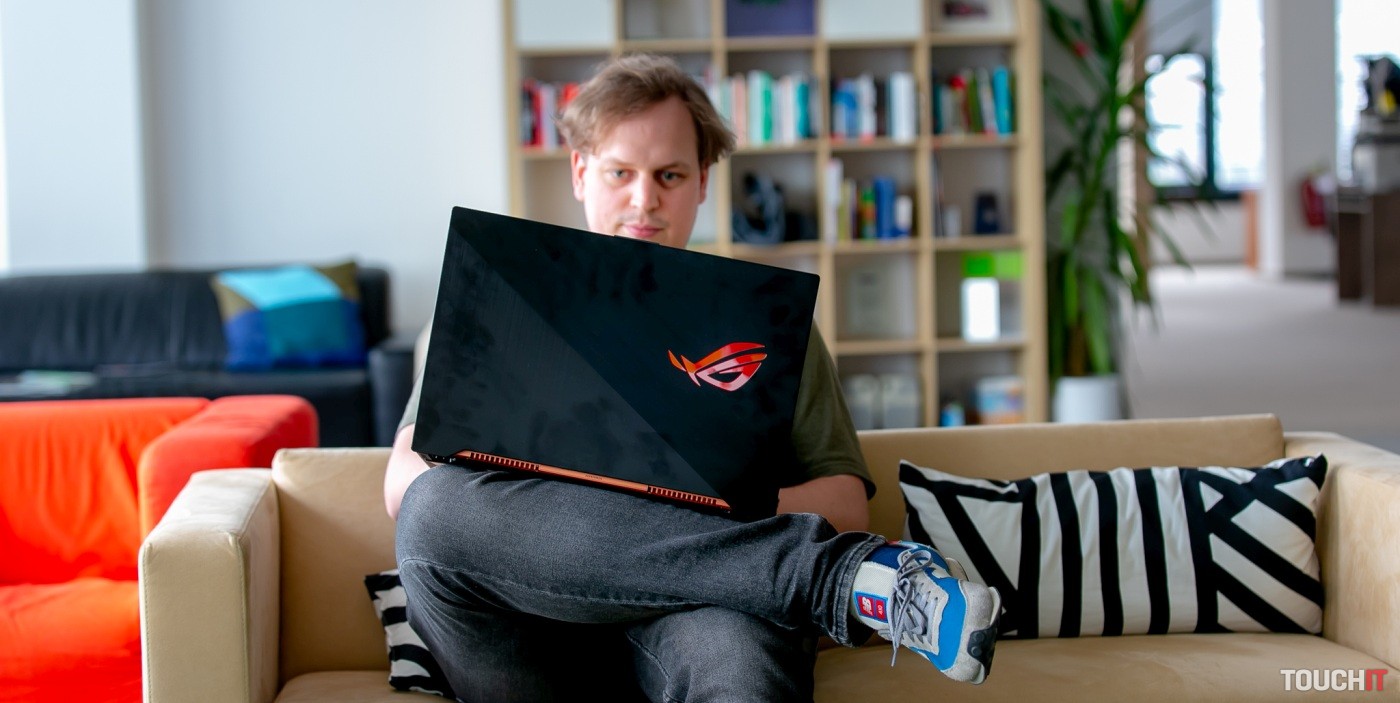Recenzia ASUS ROG Zephyrus S GX701: Výkonný a tenký 17-palcový herný notebook s grafickou kartou GeForce RTX