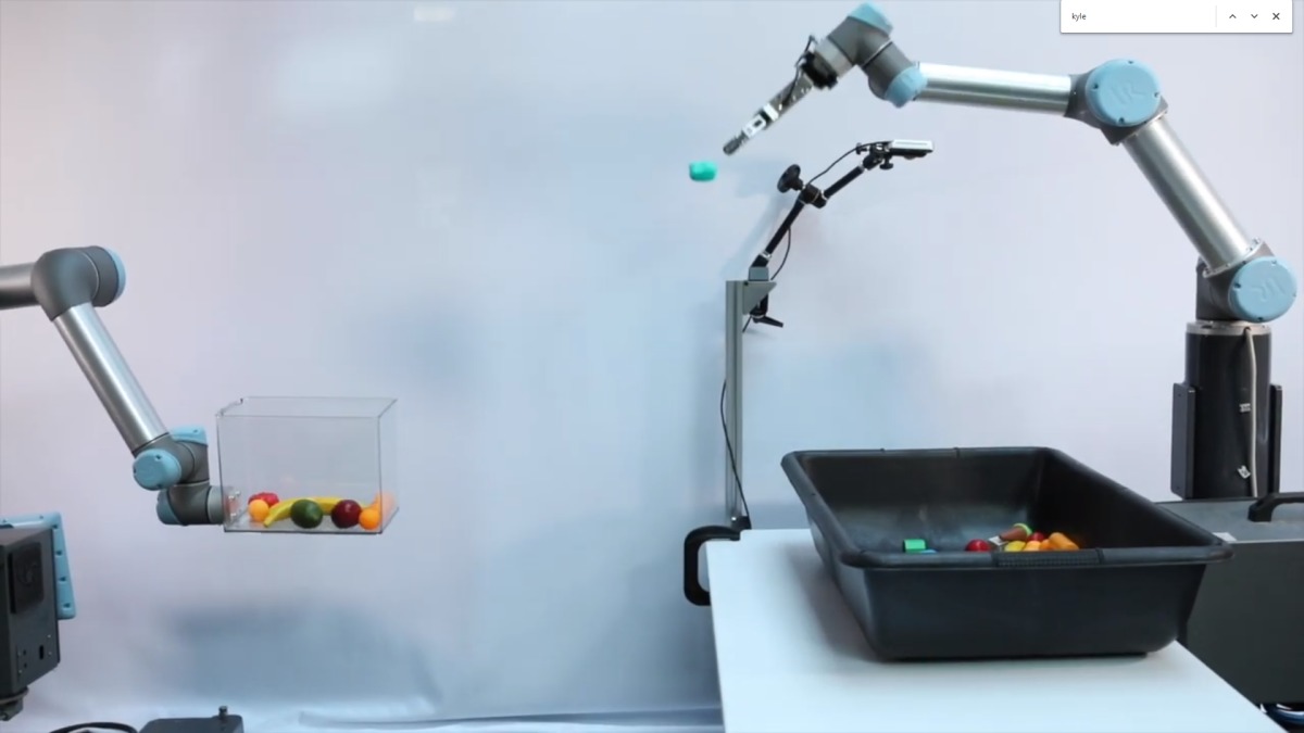 Google vo svojom laboratóriu pracuje na veľmi šikovnom robotovi. Pozrite si video s jeho schopnosťami