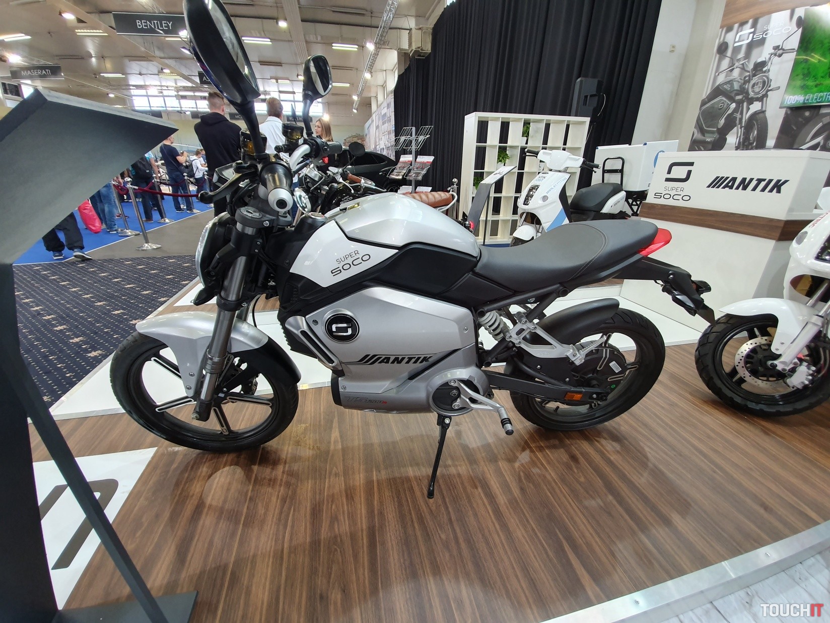 Štátny dopravný úrad homologizoval prvú elektrickú motorku na Slovensku