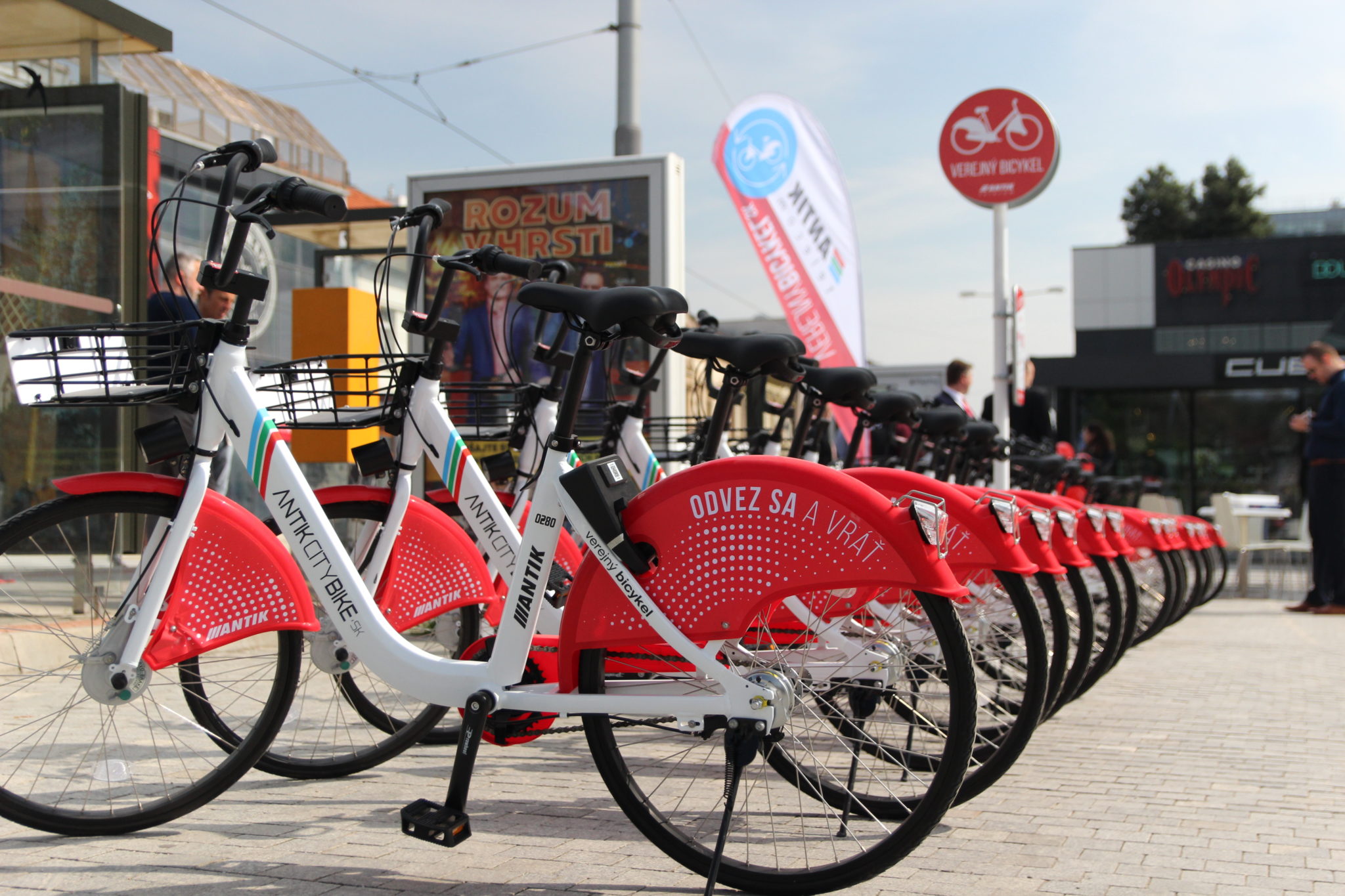 Košice zase raz predbehli Bratislavu. Antik tu dnes spustil bikesharing a bicyklov bude ich až 1000. Čo to bude stáť?