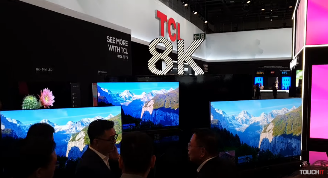 TCL predstavilo smartfón Plex a pripravuje QLED 8K televízory (VIDEO TOUCHIT)
