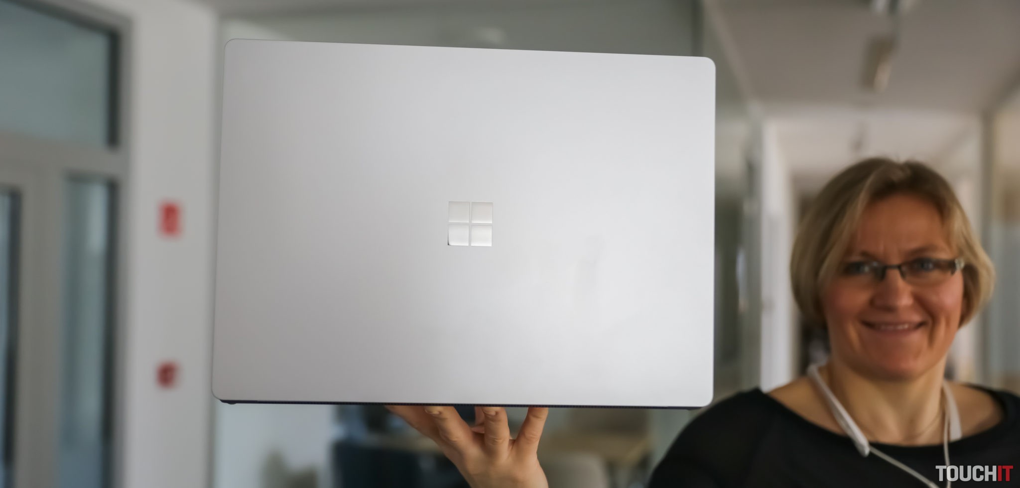 Microsoft ukázal najnovšie Surface zariadenia (VIDEO TOUCHIT)