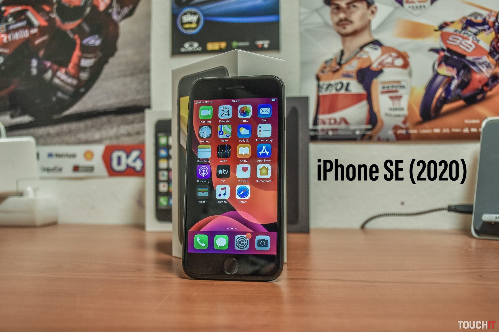 iPhone SE (2020): Začíname s testom, pýtajte sa, čo vás zaujíma + VIDEO predstavenie