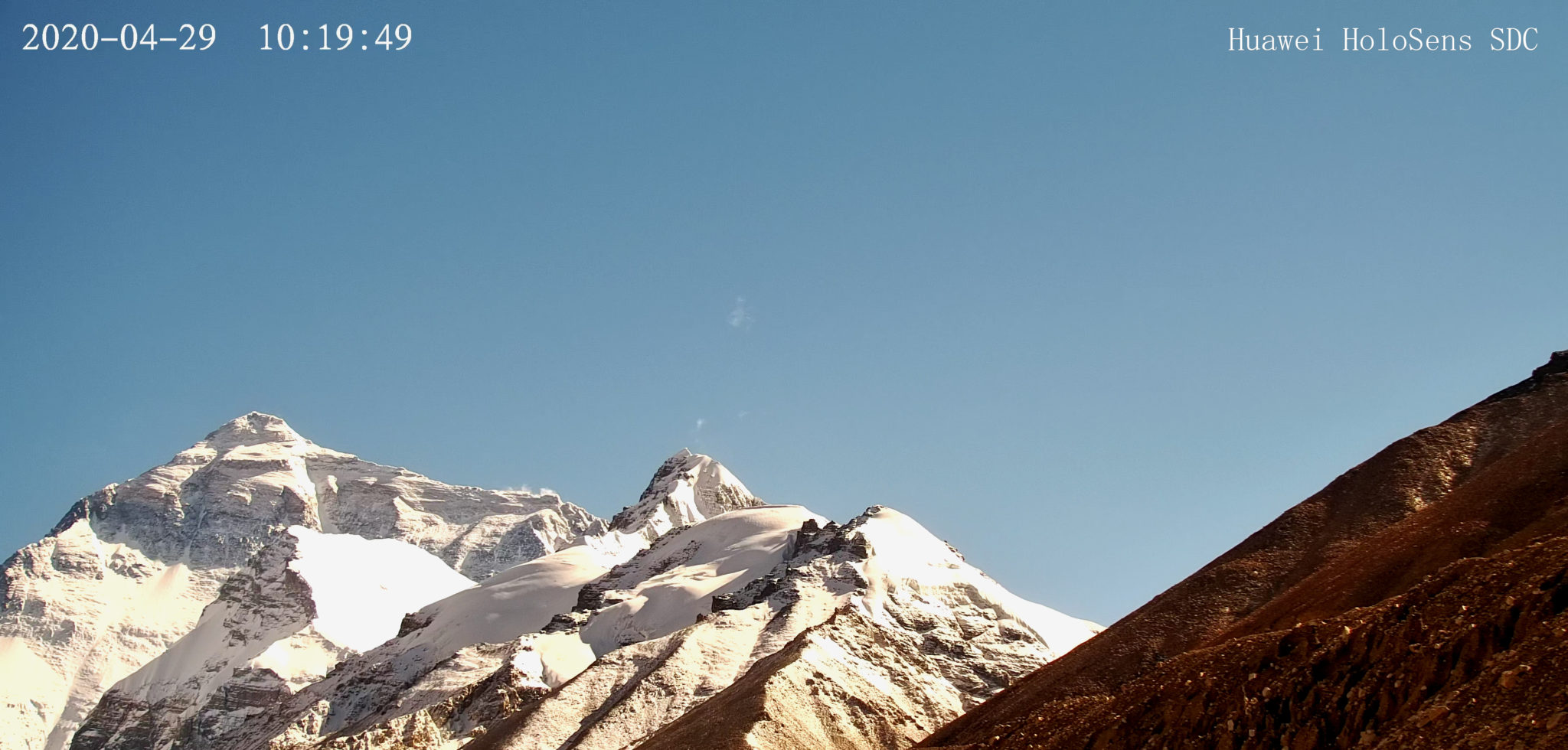 Huawei zdolal Everest so svojou 5G sieťou