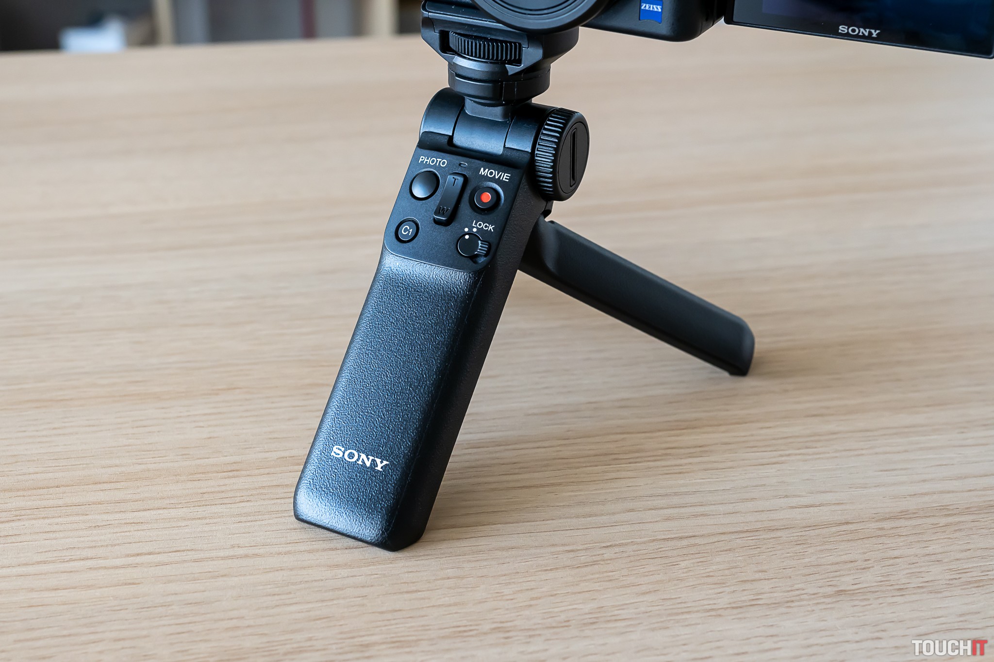 Špeciálny grip ku kamere Sony ZV-1