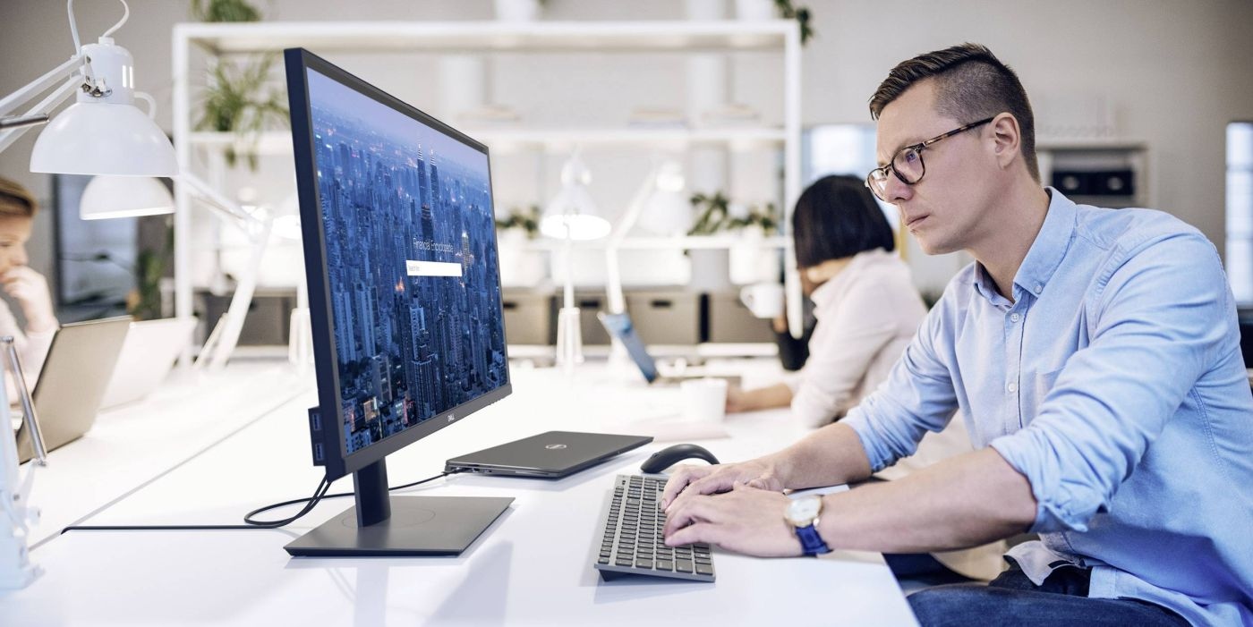 Recenzie Dell P2720DC: Výborný monitor na prácu aj bežné používanie