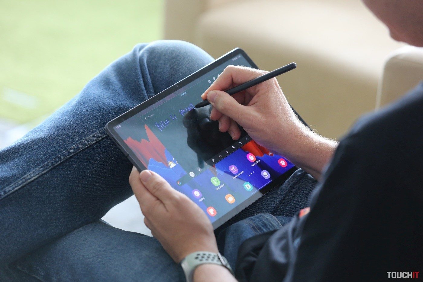 Galaxy Tab S8 Ultra: Tablet s rekordne veľkým displejom