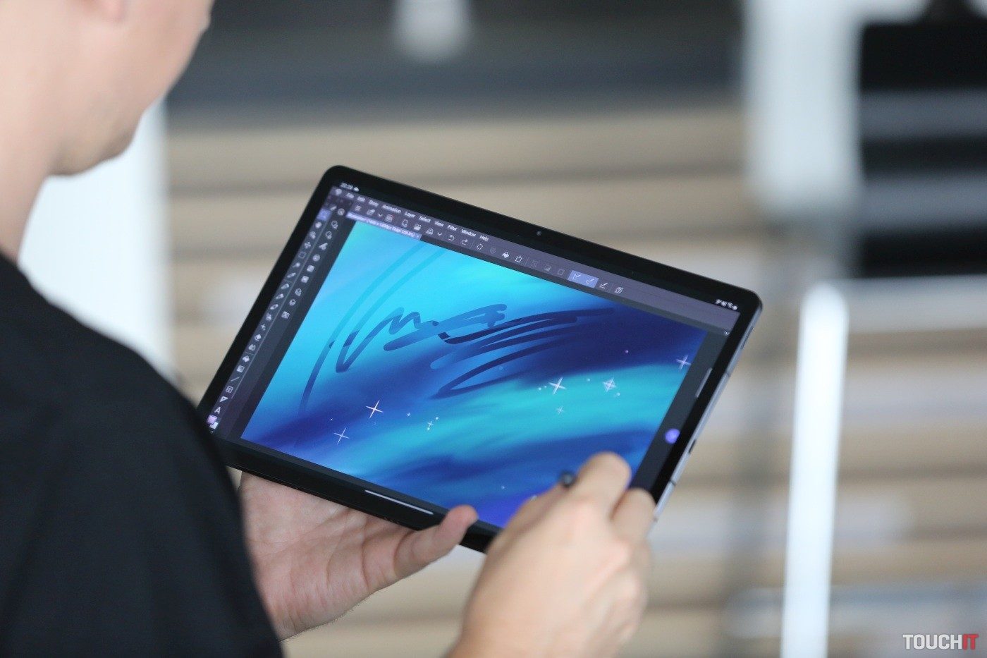 Potvrdené: Galaxy Tab S8 Ultra príde s výrezom v displeji