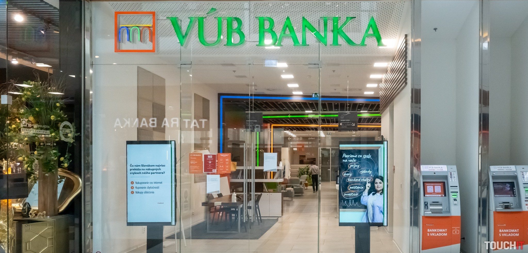 VÚB Banka podporuje prihlásenie cez občiansky preukaz