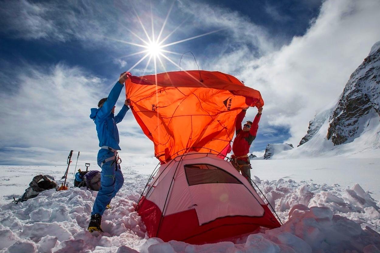 Outdoor od hlavy po päty: Ako vybrať správny stan?