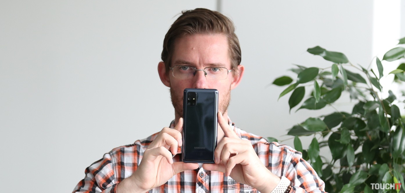 Samsung Galaxy M51: Powerbanka v telefóne? (RECENZIA)