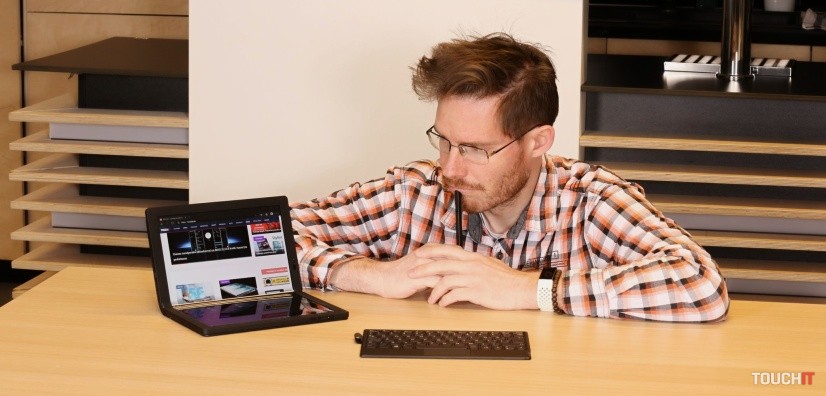 Lenovo ThinkPad X1 Fold: Notebook so skladacím displejom