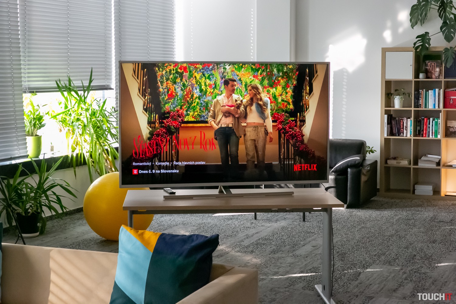 Philips 65PUS8505/12: kvalitný obraz a zvuk a príjemnú cenu (RECENZIA)