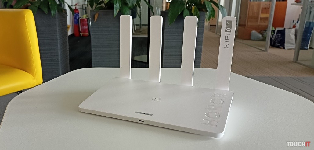 Honor Router 3: Internet, ktorý nastaví aj vaša babka