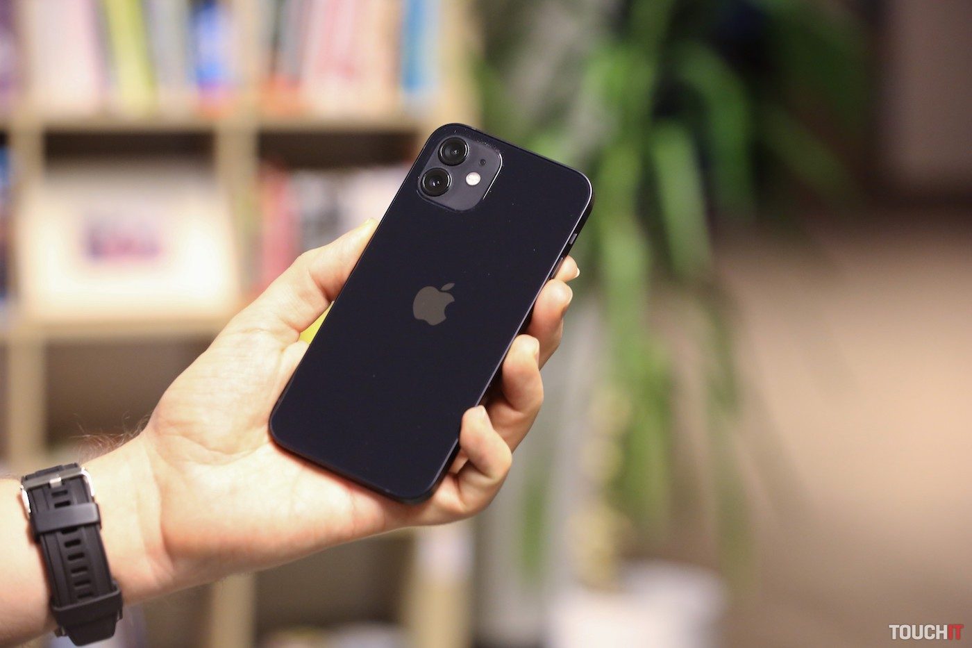 iPhone 12 dostal nečakané zlepšenie