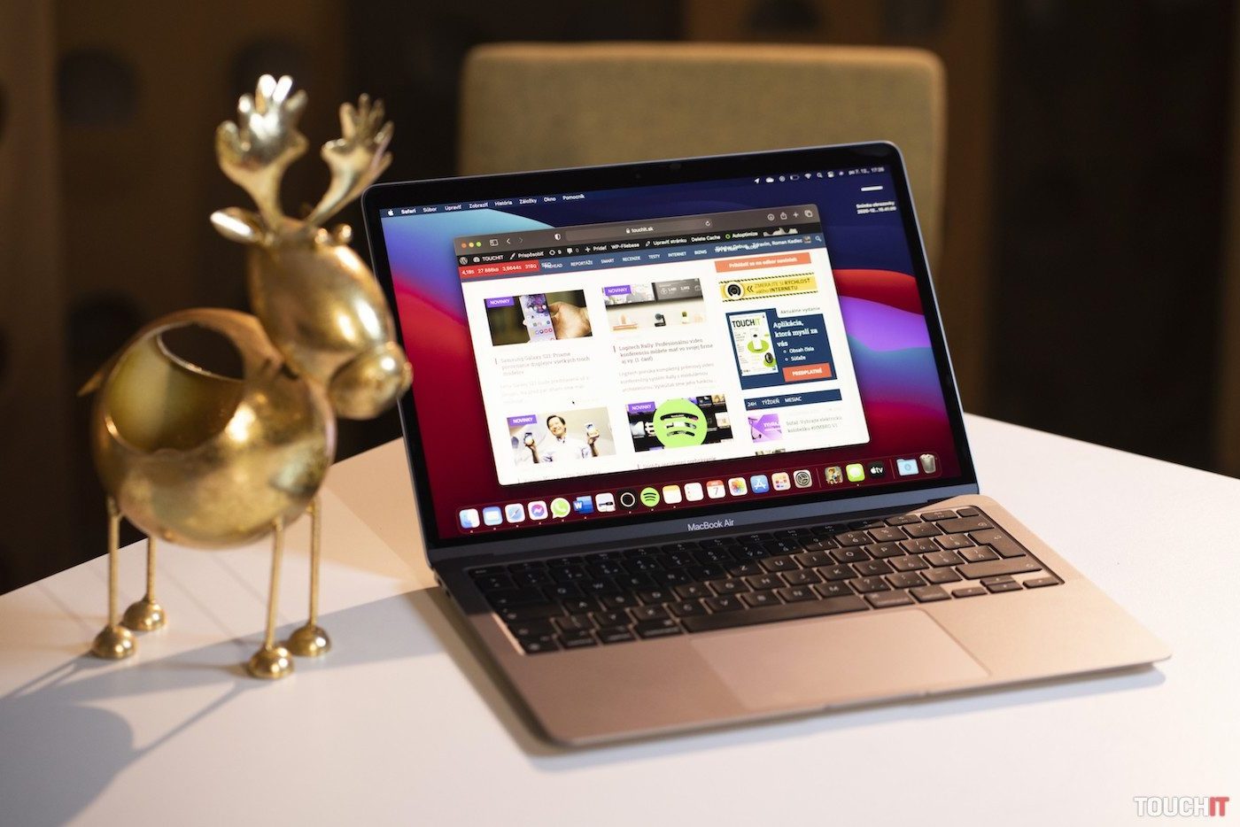 Apple vydal aktualizáciu macOS Big Sur 11.2: Tieto opravy a vylepšenia prináša